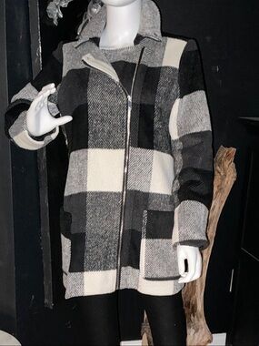 Black & White Plaid Zip-Front Pea Coat